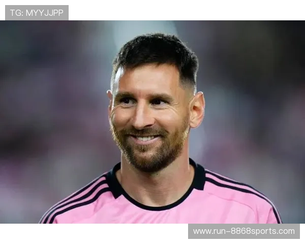 足球赛前颠球的球星是谁 如何影响球迷对比赛的期待与热情